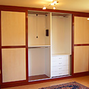 Be�p�tett Szekr�ny