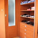 Be�p�tett Szekr�ny